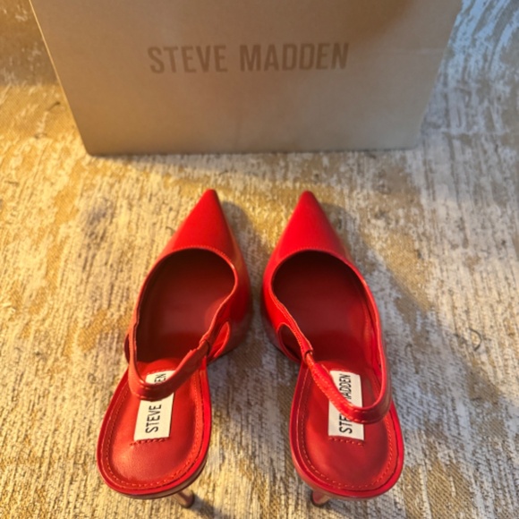 NWT Steve Madden Womens Reyes - size 8.5 US - Picture 3 of 7